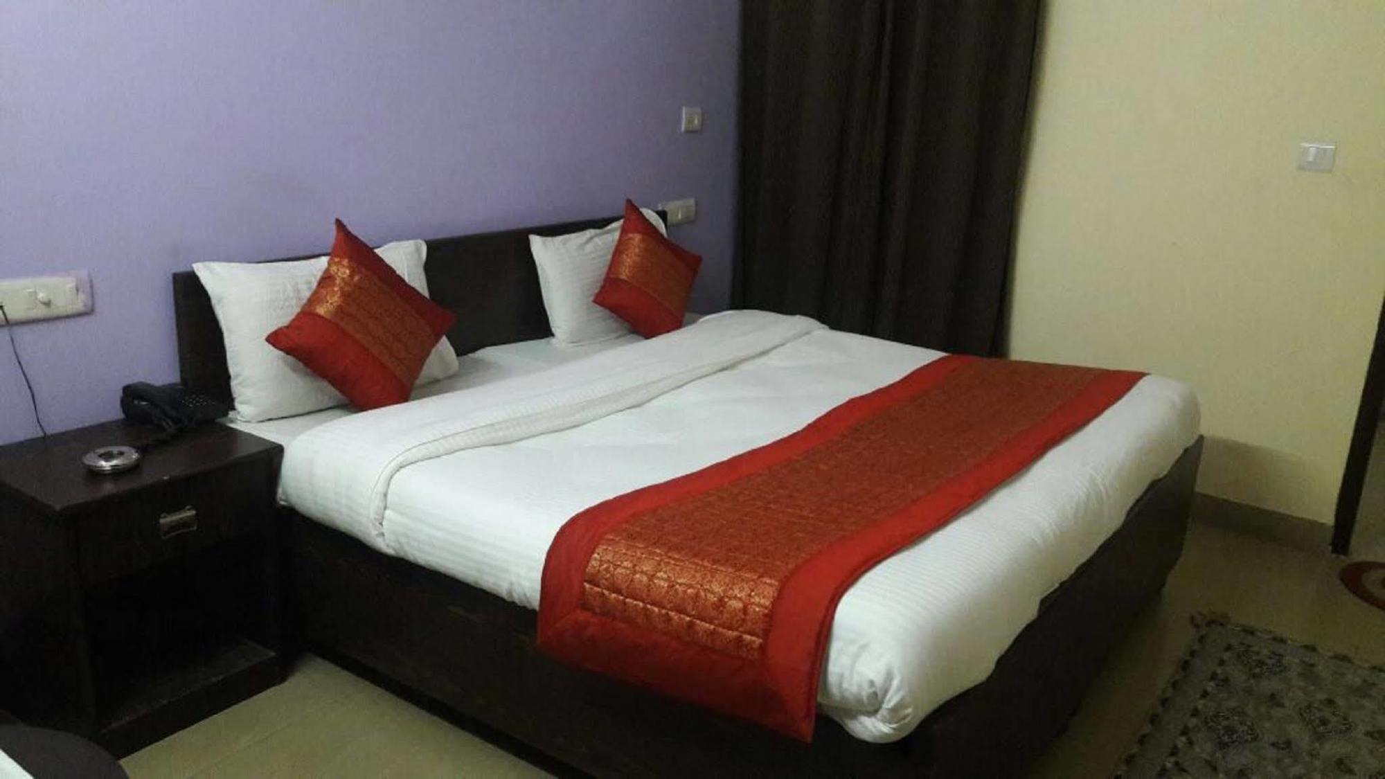 Hotel O Mahipalpur Inn Nowe Delhi Zewnętrze zdjęcie