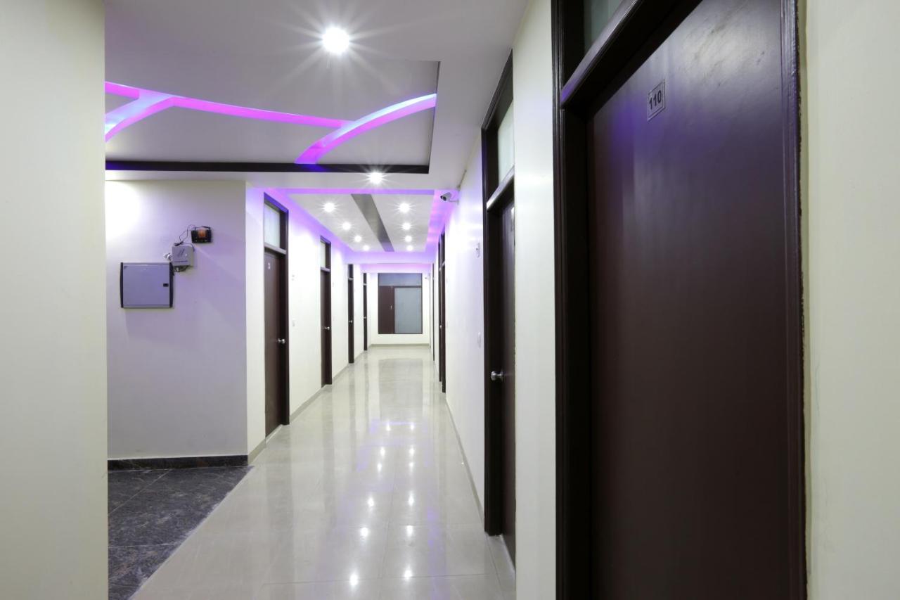 Hotel O Mahipalpur Inn Nowe Delhi Zewnętrze zdjęcie
